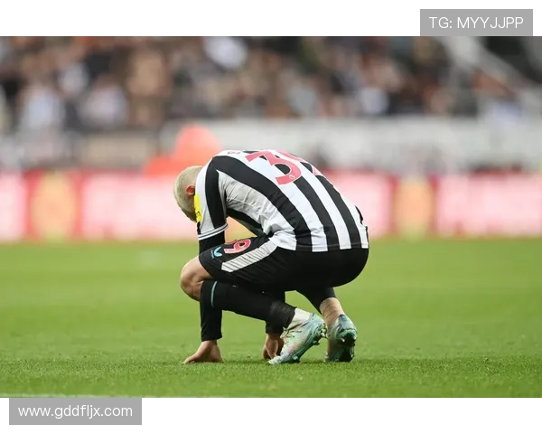 吉马良斯：巴塞罗那返程后感染腮腺炎已隔离结束